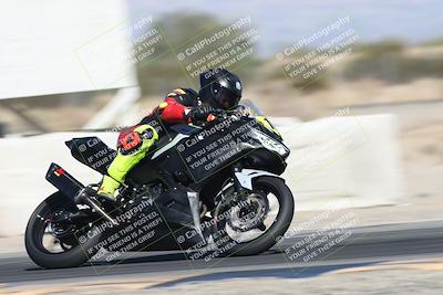 media/Oct-30-2025-Racers Edge (Thu) [[dabbdaf680]]/3-B Group/Session 5 (Turn 6)/